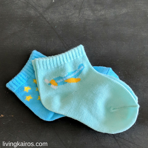Baby's First Easter Basket for Under $10_Socks